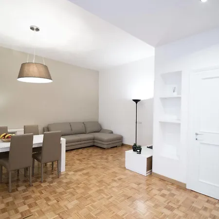 Vantaggio Suites Apartment