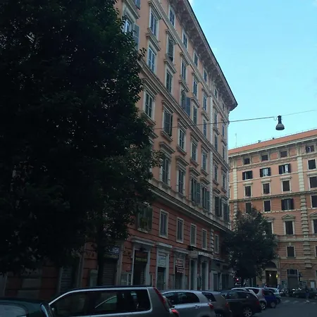 Vantaggio Suites Apartment